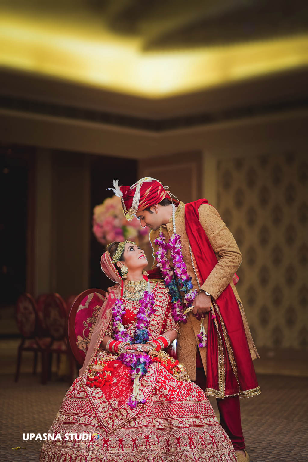 wedding couple indian